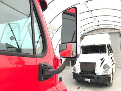 Freightliner Cascadia Door Mirror
