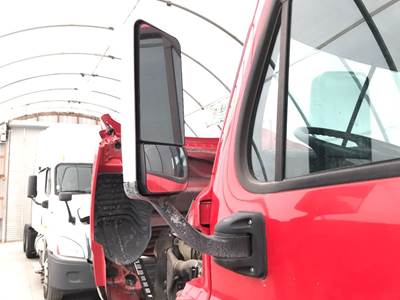 Freightliner Cascadia Door Mirror