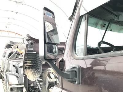 Freightliner Cascadia Door Mirror