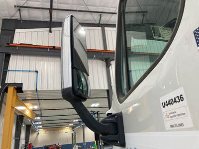 Freightliner Cascadia Door Mirror