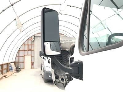 Freightliner Cascadia Door Mirror