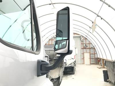 Freightliner Cascadia Door Mirror
