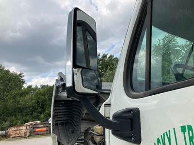 Freightliner Cascadia Door Mirror