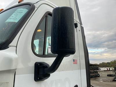 Freightliner Cascadia Door Mirror