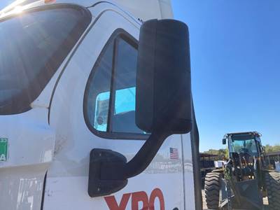 Freightliner Cascadia Door Mirror