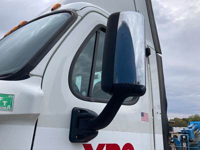 Freightliner Cascadia Door Mirror