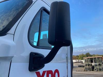 Freightliner Cascadia Door Mirror