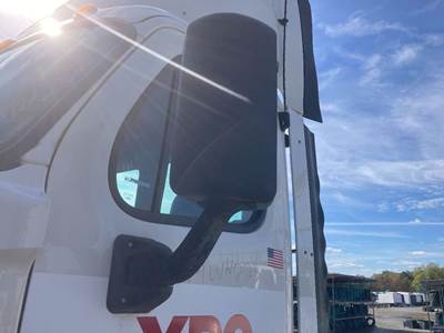 Freightliner Cascadia Door Mirror
