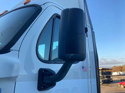 Freightliner Cascadia Door Mirror