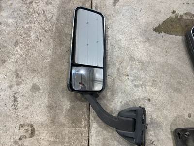 Freightliner Cascadia Door Mirror