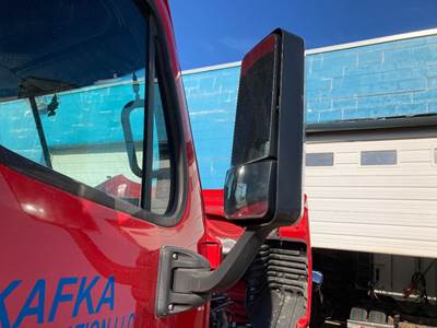 Freightliner Cascadia Door Mirror