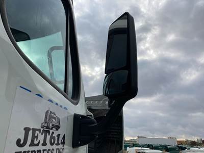 Freightliner Cascadia Door Mirror
