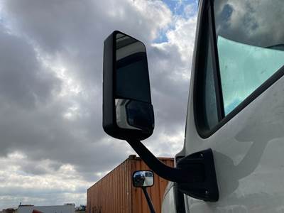 Freightliner Cascadia Door Mirror