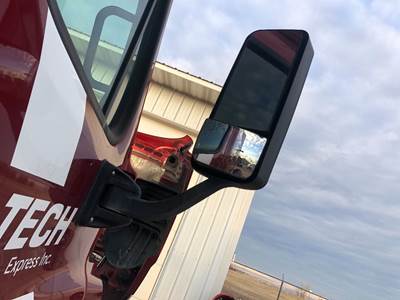 Freightliner Cascadia Door Mirror