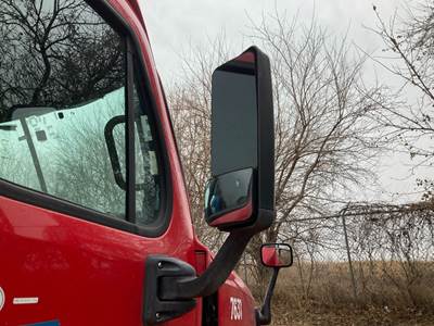 Freightliner Cascadia Door Mirror