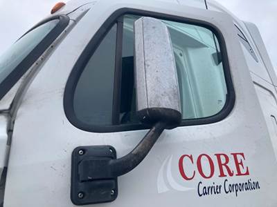 Freightliner Cascadia Door Mirror