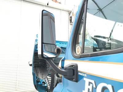 Freightliner Cascadia Door Mirror
