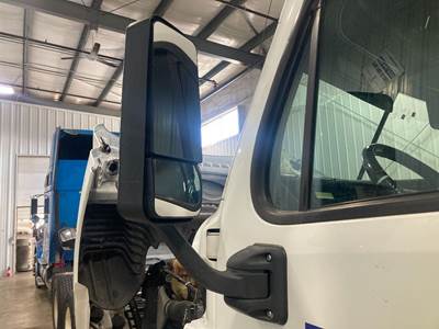 Freightliner Cascadia Door Mirror