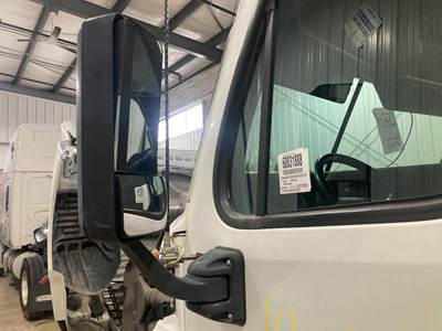 Freightliner Cascadia Door Mirror
