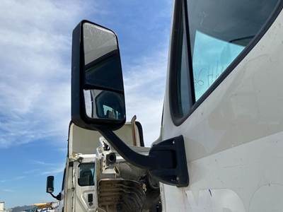 Freightliner Cascadia Door Mirror