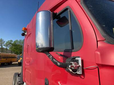 Freightliner Cascadia Door Mirror