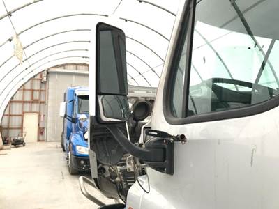 Freightliner Cascadia Door Mirror