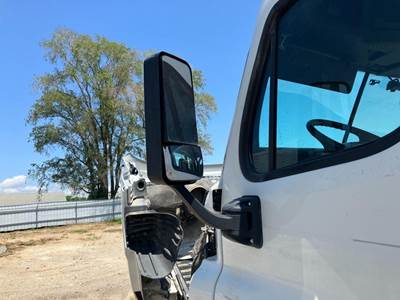 Freightliner Cascadia Door Mirror