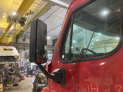 Freightliner Cascadia Door Mirror