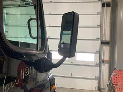 Freightliner Cascadia Door Mirror