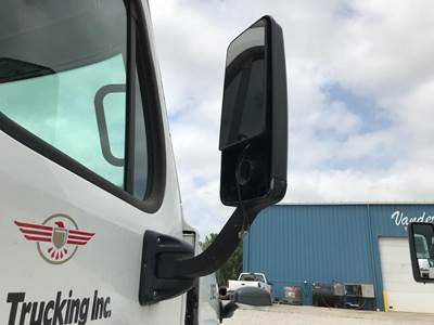 Freightliner Cascadia Door Mirror