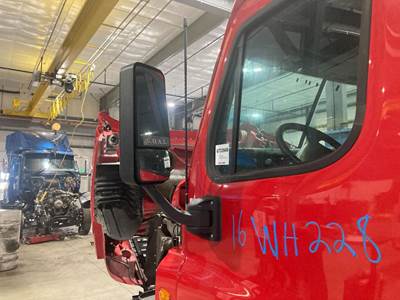 Freightliner Cascadia Door Mirror