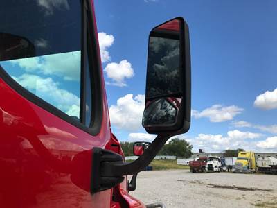 Freightliner Cascadia Door Mirror