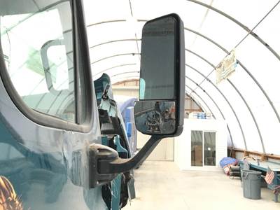 Freightliner Cascadia Door Mirror