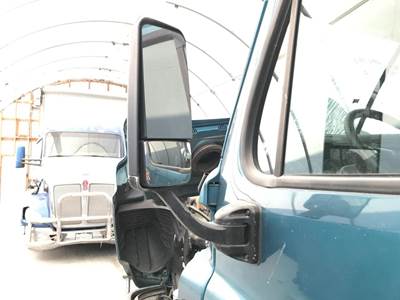 Freightliner Cascadia Door Mirror