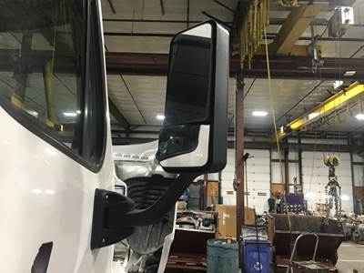Freightliner Cascadia Door Mirror