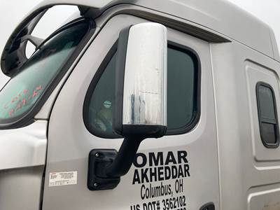 Freightliner Cascadia Door Mirror