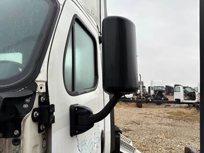 Freightliner Cascadia Door Mirror