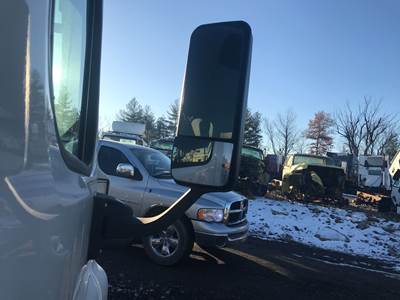 Freightliner Cascadia Door Mirror