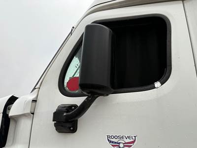 Freightliner Cascadia Door Mirror