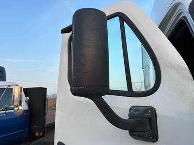 Freightliner Cascadia Door Mirror