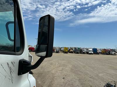 Freightliner Cascadia Door Mirror