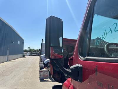 Freightliner Cascadia Door Mirror