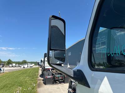 Freightliner Cascadia Door Mirror