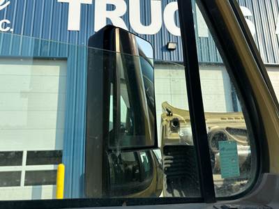 Freightliner Cascadia Door Mirror