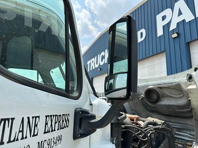 Freightliner Cascadia Door Mirror