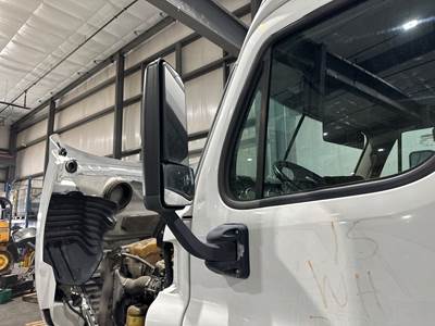 Freightliner Cascadia Door Mirror