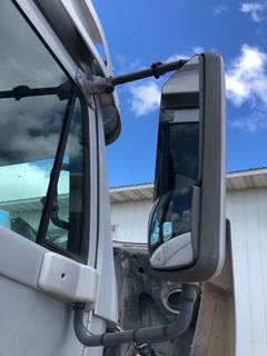 Freightliner Century Class 120 Door Mirror for a Freightliner C120 Century