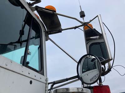 Freightliner Classic XL Door Mirror