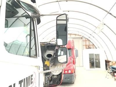 Freightliner Columbia 120 Door Mirror