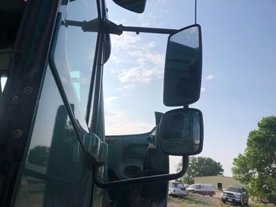 Freightliner Columbia 120 Door Mirror